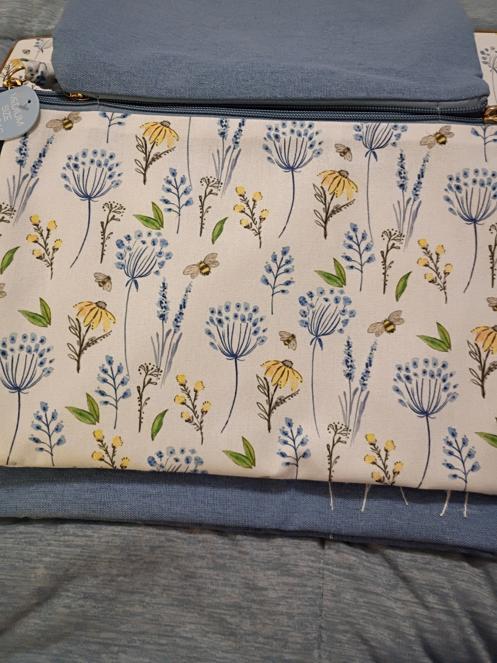 Wandering Moon Blue Floral Travel Pouches - Set of 3 - Picture 4 of 8